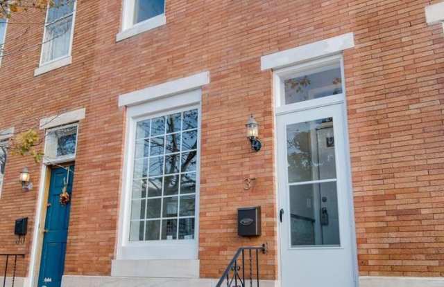 Charming 2 Bedroom/2.5 Bathroom Townhome in Patterson Neighborhood, MD! photos photos