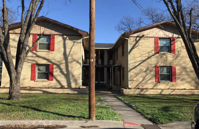307 W 4th Street - 8 - 307 W 4th St, Irving, TX 75060