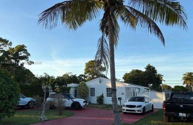 1815 NE 175th St - 1815 Northeast 175th Street, North Miami Beach, FL 33162