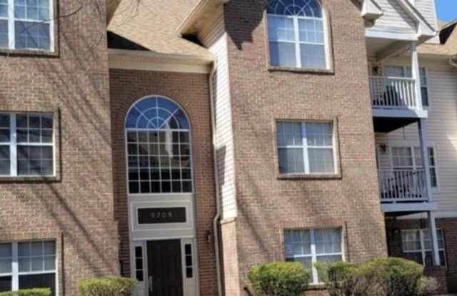 9708 LAKE POINTE Court photos photos