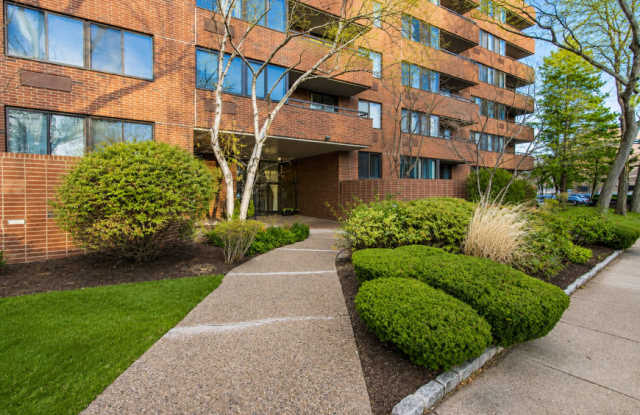 77 Adams St. photos photos