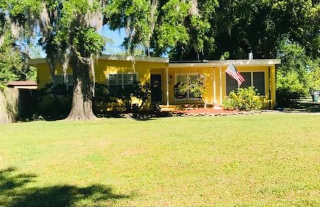 8068 CATAWBA DR - 8068 Catawba Drive, Jacksonville, FL 32217