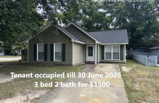 501 Hollyberry Lane photos photos