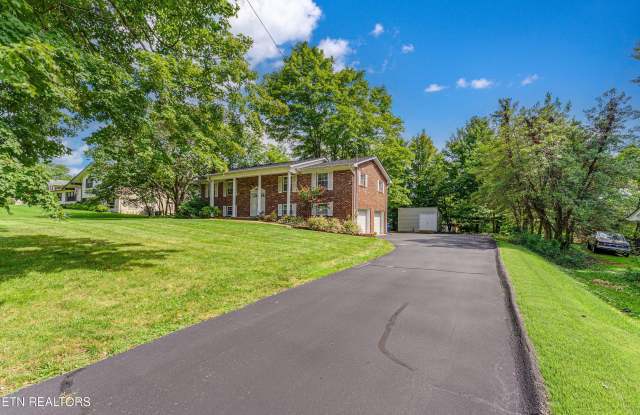 9528 Gulf Park Drive Gallery 2
