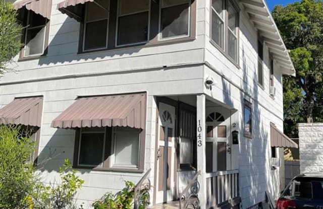 1043 7TH AVENUE N - 1043 7th Avenue North, St. Petersburg, FL 33705