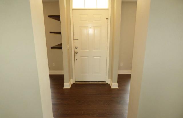 4634 Magnolia Hill Ct. Gallery 3