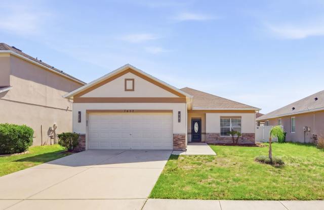Fully Remodeled 4/2 Single Story House photos photos