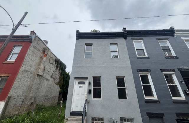 Extra Space, Extra Possibilities – 3BR North Philadelphia Home. Gallery 1