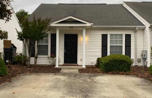 Townhome available now - 5038 Wheeler Lake Road, Augusta, GA 30909