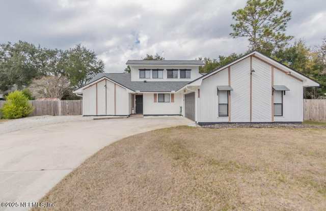 8330 CROSS TIMBERS Drive W - 8330 Cross Timbers Drive West, Jacksonville, FL 32244
