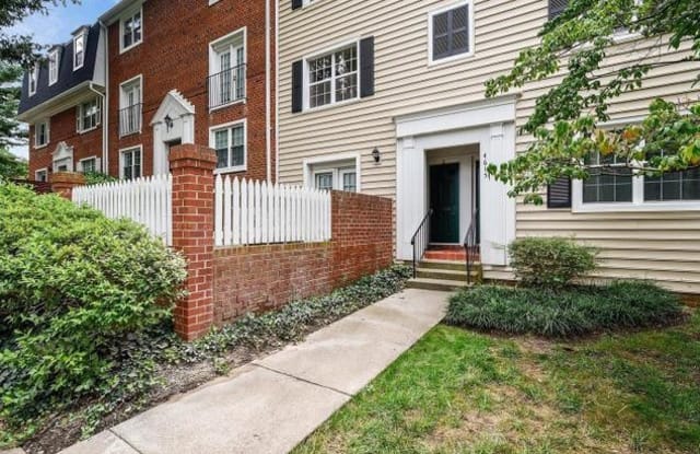 4615 S 28th Road, Apt B - 4615 28th Rd S, Arlington, VA 22206