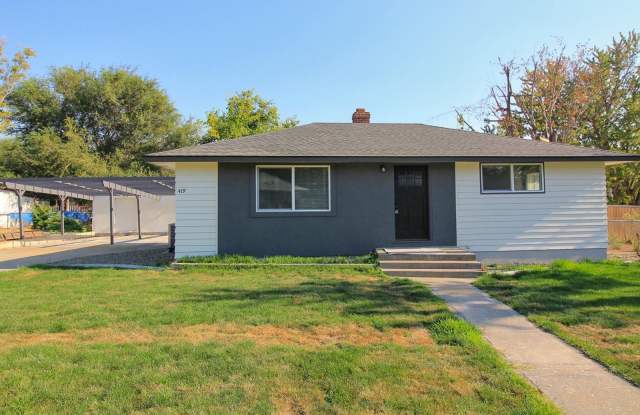 419 S Irby Street - 419 South Irby Street, Kennewick, WA 99336 419 S Irby Street - 419 South Irby Street, Kennewick, WA 99336