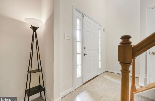 46525 HOLLYMEAD PLACE Gallery 3