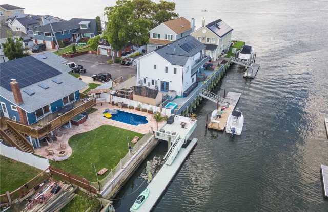 610 E Bay Drive Gallery 2