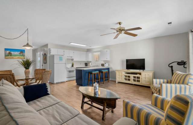 ***Seasonal rental with all utilities available September 10, 2025-March 31, 2026*** photos photos