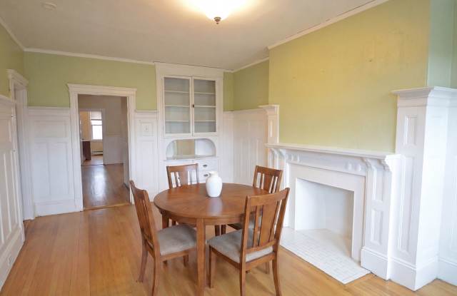 1813 Beacon St #3C Brookline MA 02445 Gallery 3