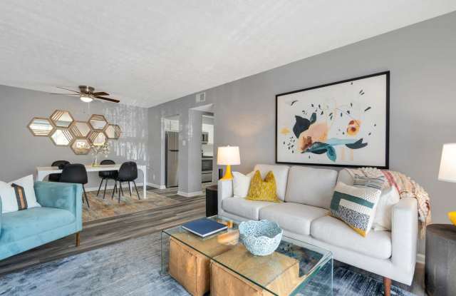Station J-Town Apartments Gallery 2