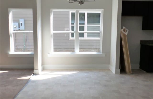 860 Maple Trace Gallery 4