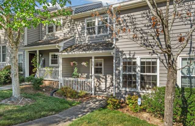 Charming 2-Bedroom, 2.5 Bath Townhome in Woodcroft Available July 1st! photos photos