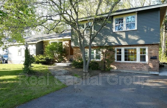 91 Berkshire Blvd photos photos