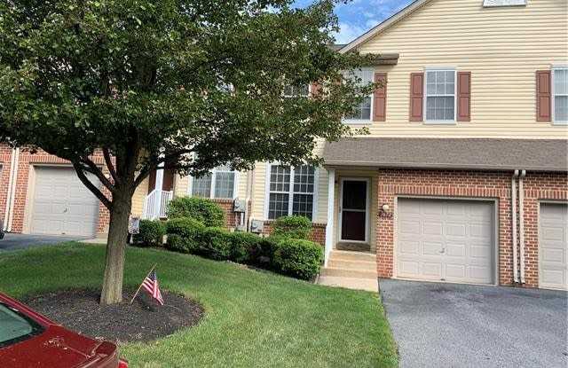 7672 Cross Creek Circle - 7672 Cross Creek Circle West, Trexlertown, PA 18031
