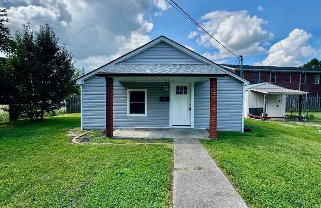 Charming 1BR House in Elizabethtown Gallery 1