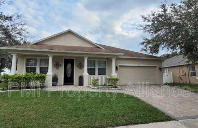 10114 Stratford Pointe Avenue photos photos