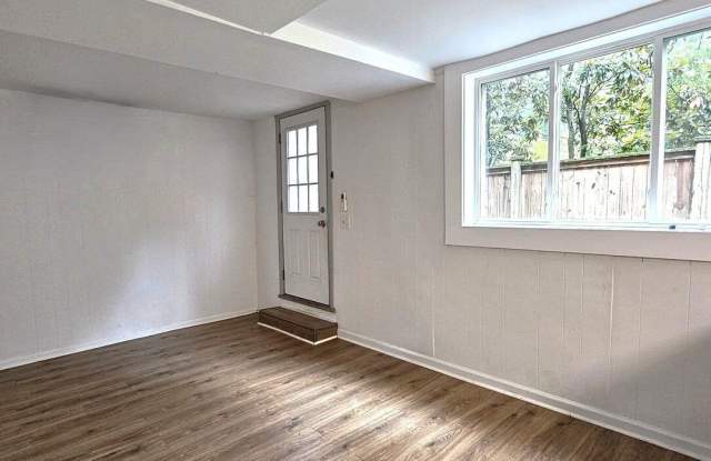 1067 Lanier Boulevard NE Gallery 2