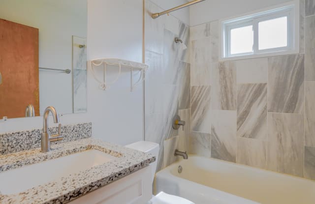 1727 West Grace Avenue - 1727 West Grace Avenue, Spokane, WA 99205