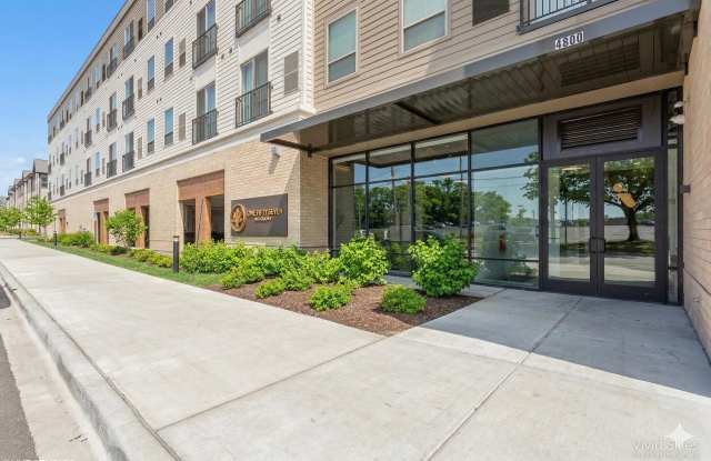 Oak Forest 2BR/2BA | Metra Nearby | Modern Finishes photos photos