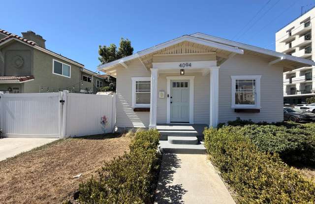 Prime North Park location 3bed 1 bath Bungalow with 2 off street parking spaces Gallery 4
