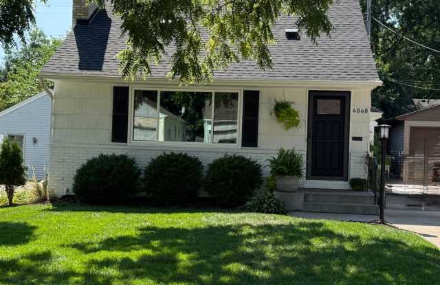 Charming 3-Bedroom Home with Finished Lower Level & 2-Car Garage Gallery 3