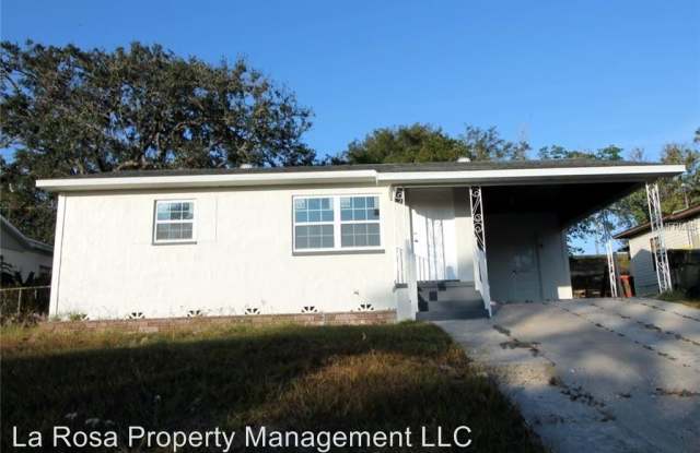1224 LAKEVIEW DR - 1224 Lakeview Drive, Clermont, FL 34711