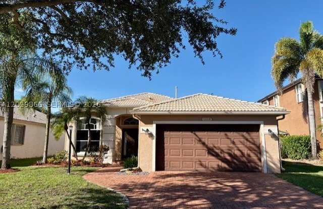 13231 NW 12th St photos photos