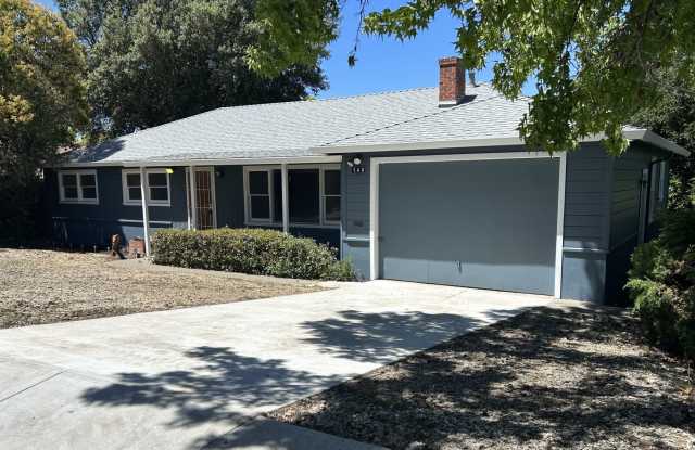 Beautiful 4 Bedroom, 2 Bath Eastside Vallejo Home photos photos