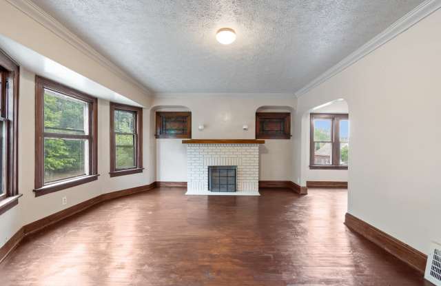 10720 Edgepark Drive Gallery 3