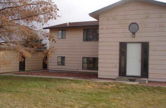 380 Phyllis Circle West photos photos 380 Phyllis Circle West photos photos