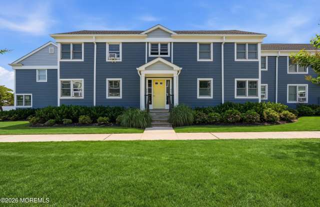 304 Deal Lake Drive Gallery 2