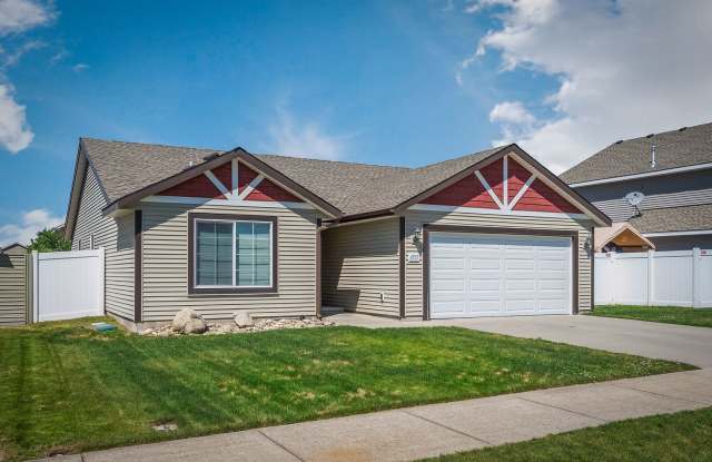 3 bed 2 bath Rancher, Landings Community, CDA Gallery 3