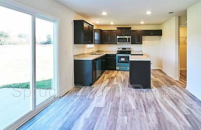 958 Bosemon st photos photos