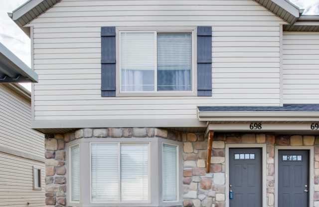 698 N BLACK HORSE LOOP - 698 North Black Horse Loop, Spanish Fork, UT 84660