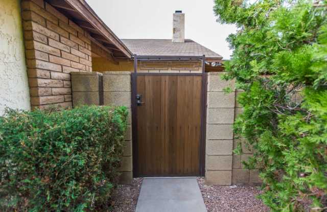 2514 West Kiva Avenue Gallery 3
