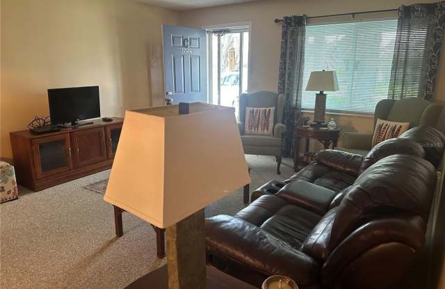 8552 SW 93RD Place Gallery 4