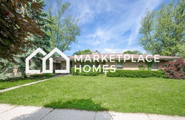 2800 Thayer Dr - 2800 Thayer Drive, St. Joseph, MI 49085