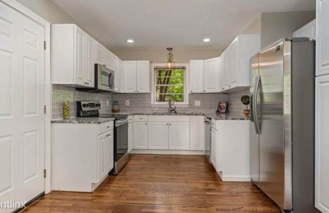 3410 Lee St SE - 3410 Lee Street Southeast, Smyrna, GA 30080