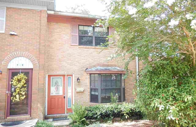 737 E College - 737 East College Avenue, Tallahassee, FL 32301