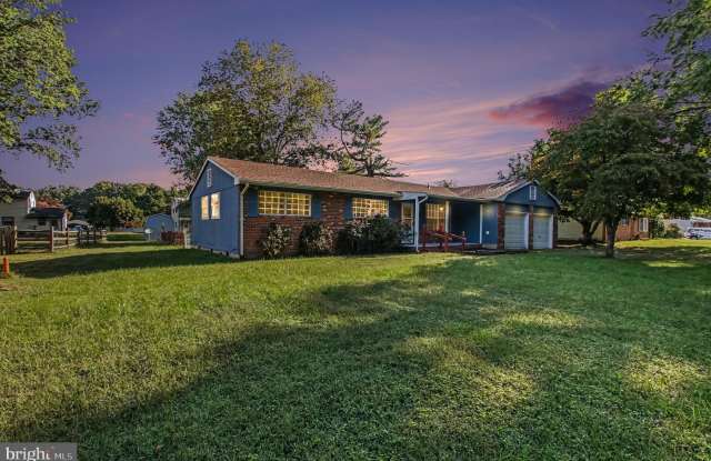 4435 WILLOW TREE Lane Gallery 1