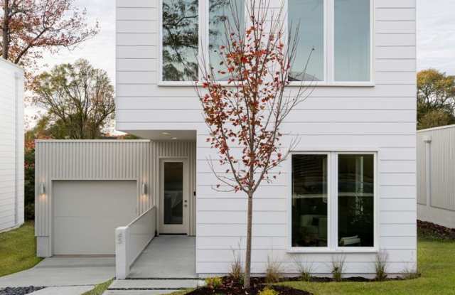 Great contempory home close to the heart of Greenville. photos photos Great contempory home close to the heart of Greenville. photos photos