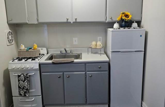 Ten Hills Apartments Gallery 2