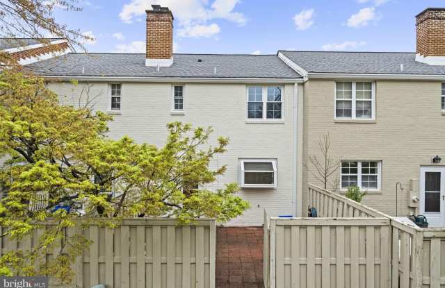 3742 JASON Avenue Gallery 4